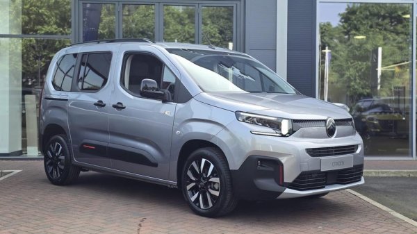 Citroen Berlingo 2023 